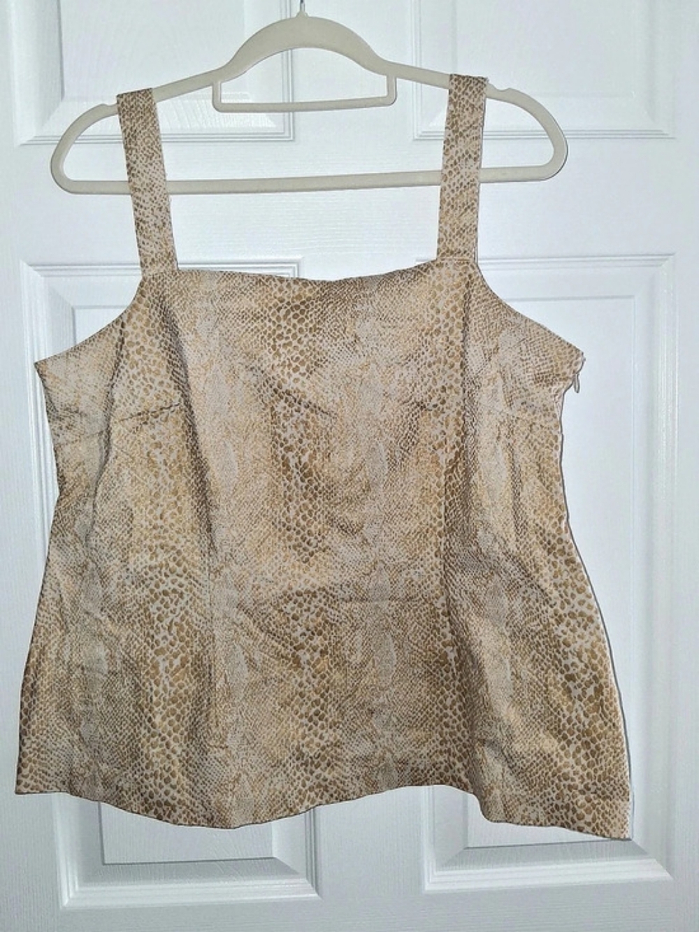 Ashley Stewart Animal Print Tank Top in White & Gold Size 18 Like New
